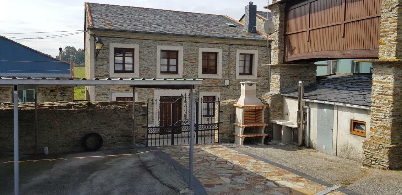 Casa Julia De Lozano Villa Rinlo Bagian luar foto